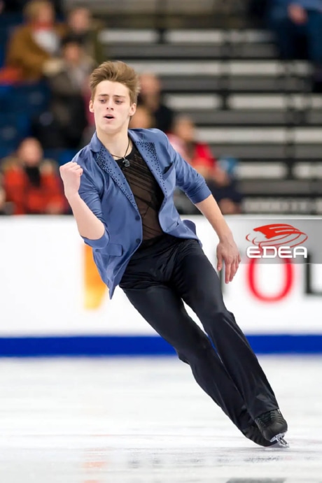 Ice Gallery Skates U.S.